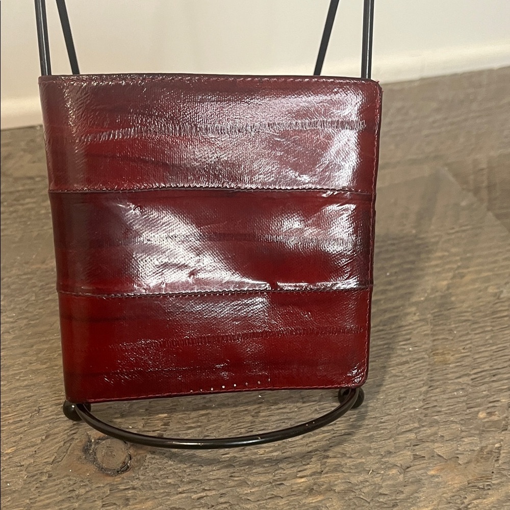 Vintage Elegant Red Leather Wallet